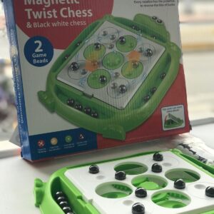 Juego de Estrategia Magnetic Twist Chess