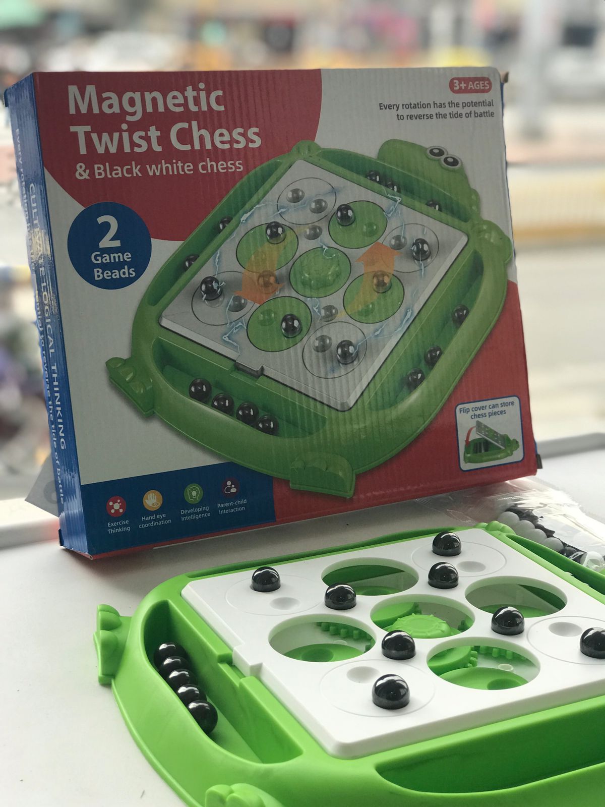 Juego de Estrategia Magnetic Twist Chess